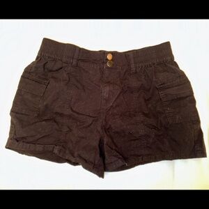 women’s black shorts with pockets size medium
